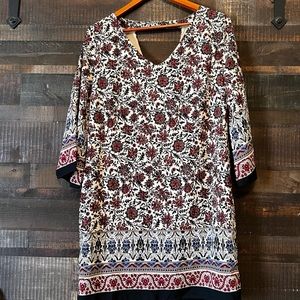 Floral shift dress. Size M